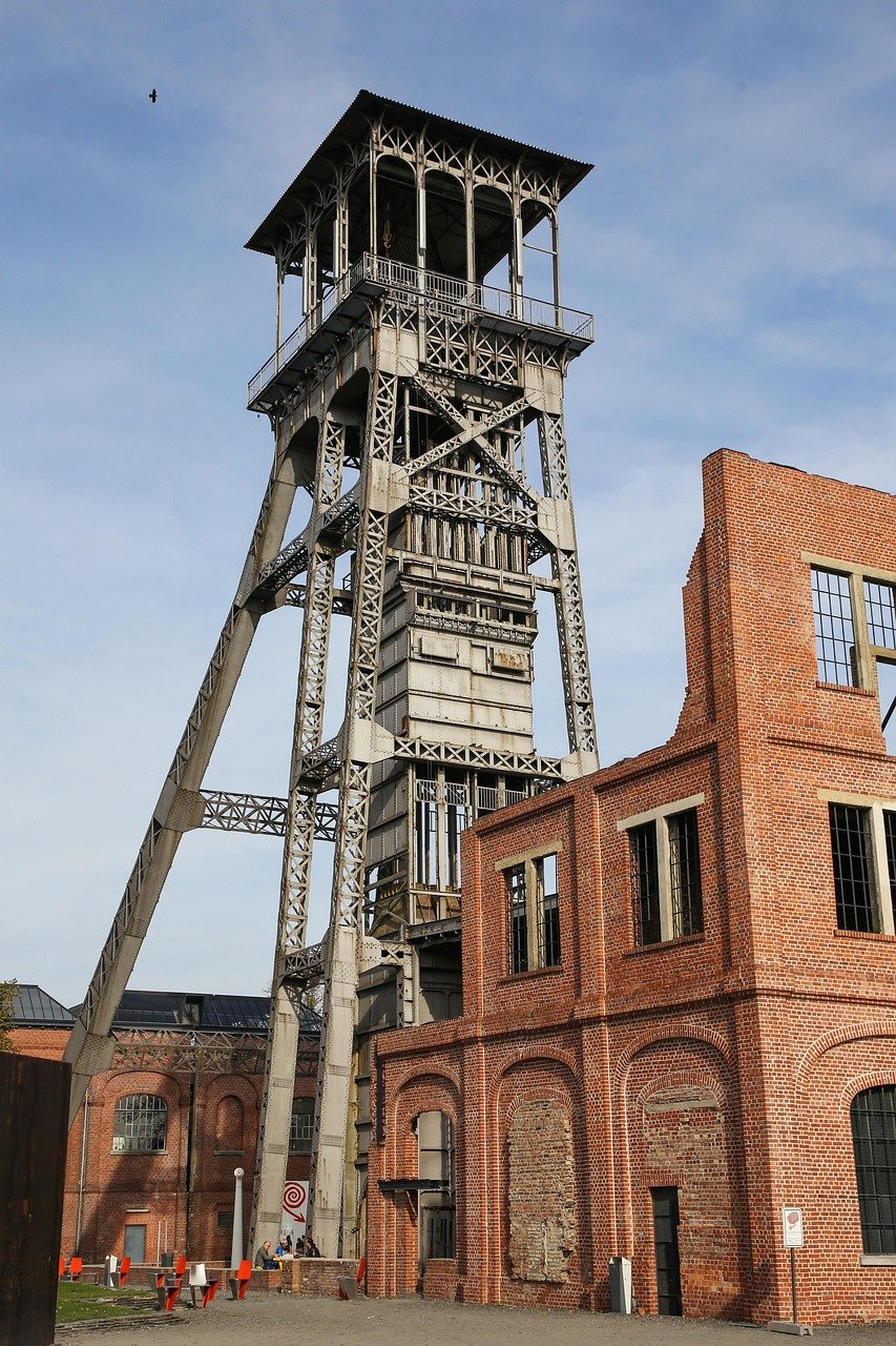 découvrez ce qu'est un shutdown, ses causes possibles et ses conséquences, ainsi que des conseils pour le gérer efficacement dans différents contextes, qu'il soit informatique, industriel ou personnel.