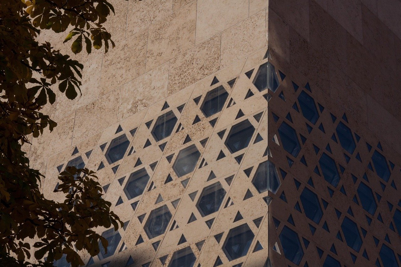 découvrez notre centre communautaire, un espace convivial dédié aux activités, événements et rencontres pour tous les âges.