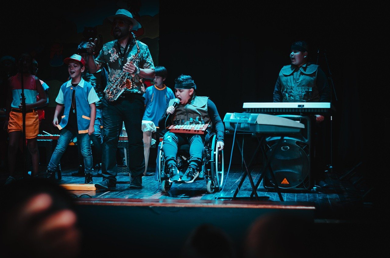 découvrez les dernières nouveautés et tendances dans le domaine du divertissement : films, séries, musique, spectacles et bien plus pour vous divertir au quotidien.