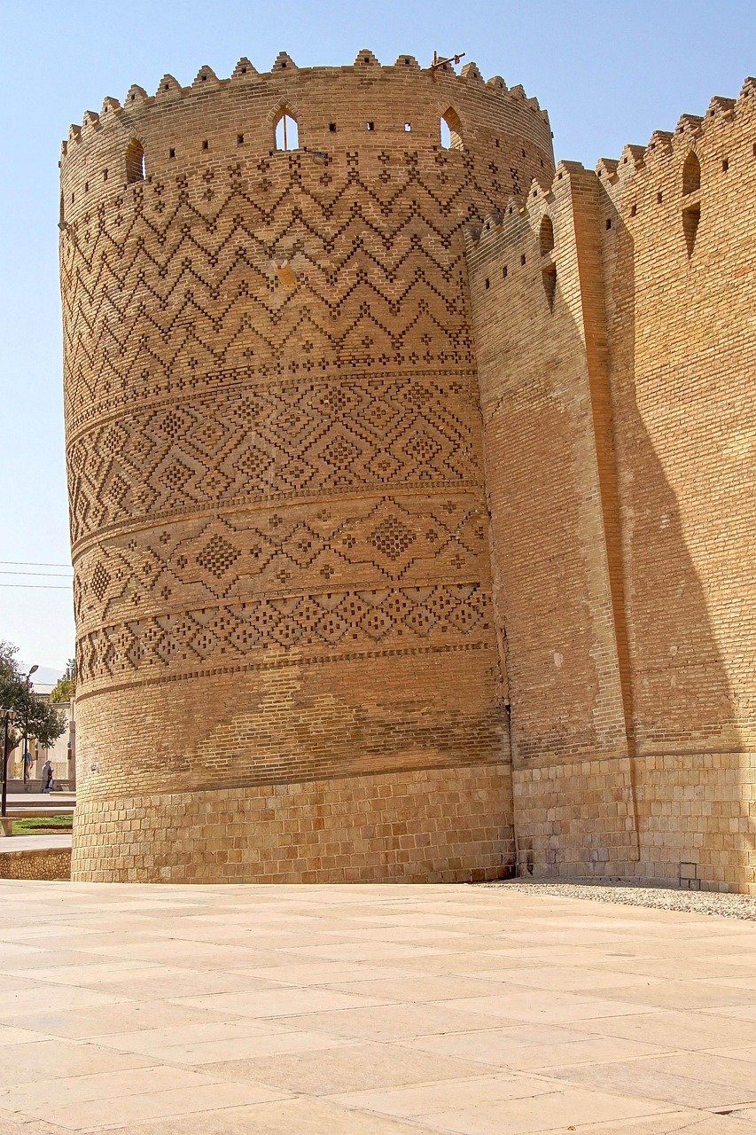 découvrez karim tlili, une personnalité passionnée et engagée, reconnue pour son expertise et son dynamisme dans son domaine.