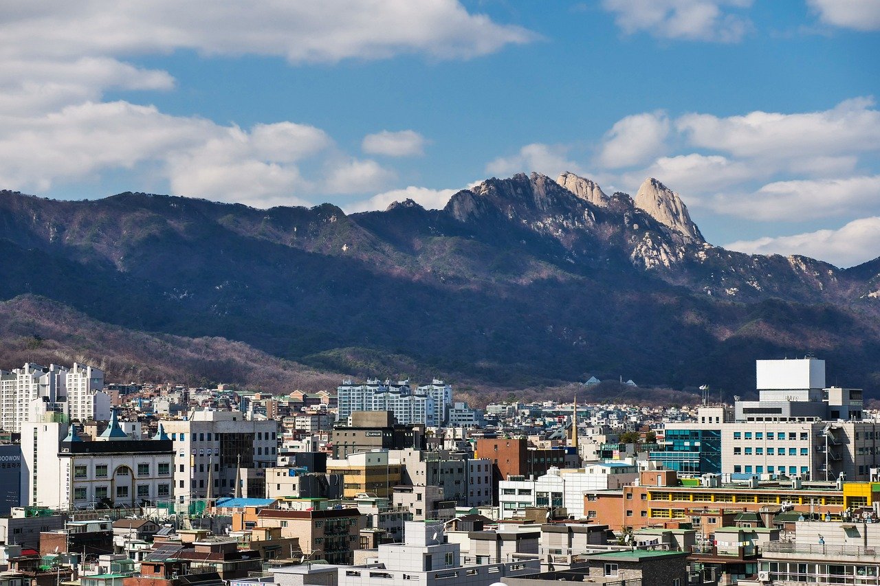 découvrez nos solutions d'acquisition stratégique pour optimiser la croissance et renforcer votre position sur le marché grâce à des décisions éclairées et ciblées.