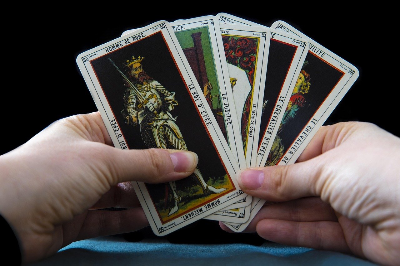 astrological-predictions Prédictions astrologiques du samedi 2 mai 2026 : découvrez ce que les étoiles réservent à chaque signe
