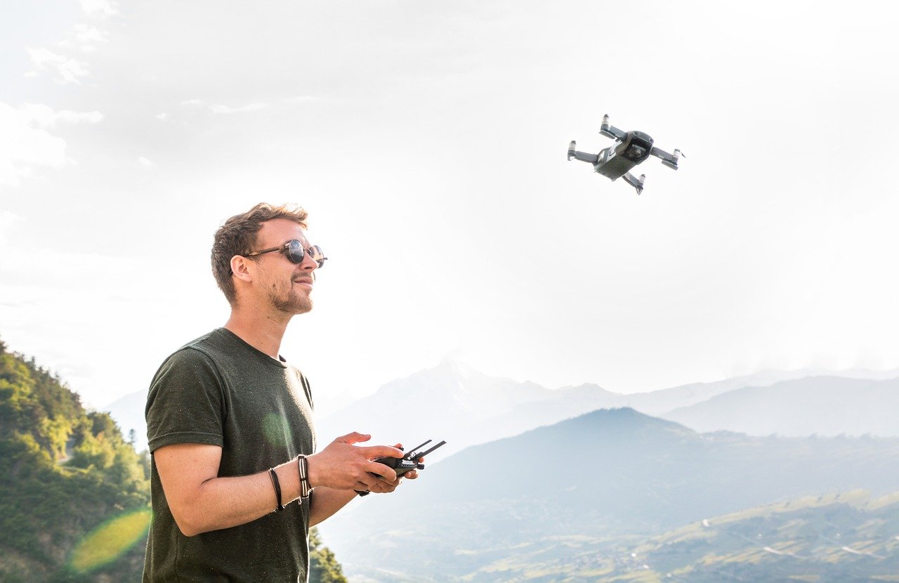 découvrez les capacités stratégiques des drones en france, leur rôle clé dans la défense nationale et les innovations technologiques qui renforcent la sécurité du pays.