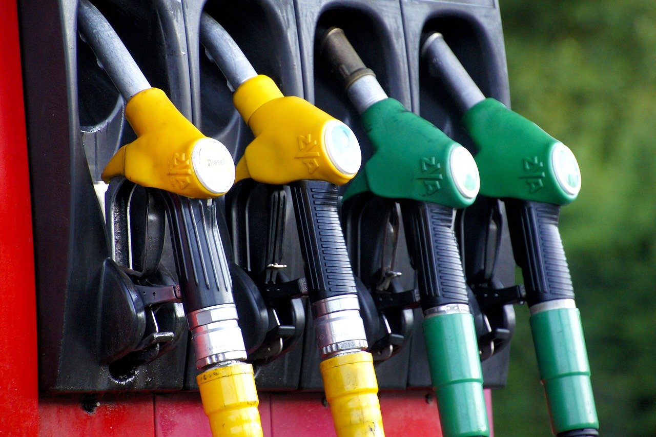 fuel-savings-tips-2 astuces simples pour économiser sur votre plein d'essence sans perdre de temps à comparer les prix