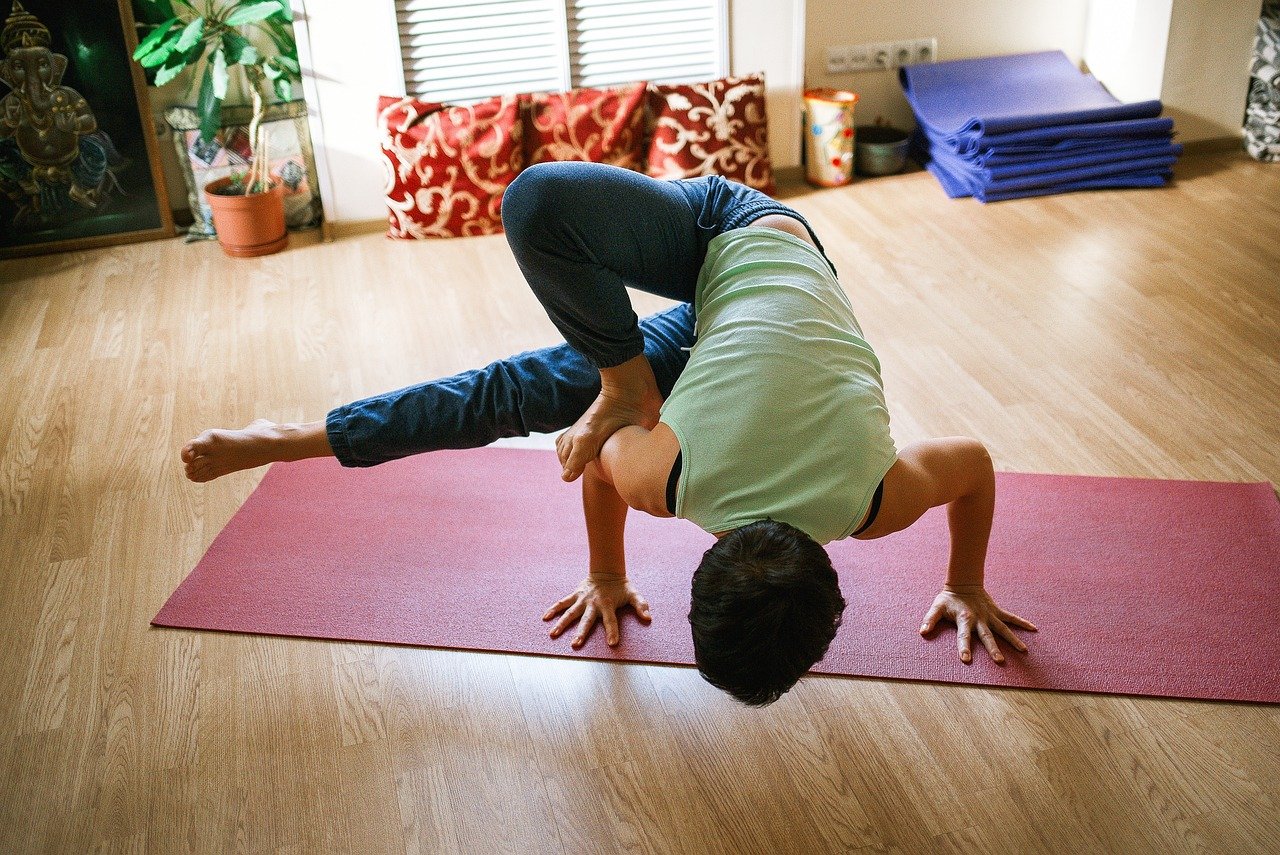 rejoignez notre retraite de yoga nidra pour une expérience profonde de relaxation, méditation guidée et renouveau intérieur dans un cadre paisible.