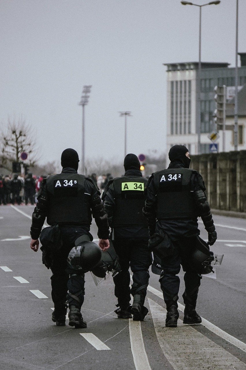 police-remembrance-protest-1 « Leur mémoire doit perdurer » : des policiers des Deux-Sèvres s'organisent pour une manifestation marquante