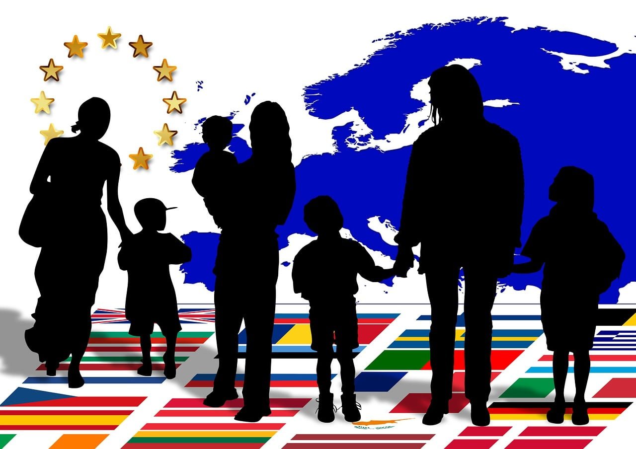 découvrez l'importance de la cohésion sociale pour renforcer les liens communautaires, promouvoir l'inclusion et construire une société harmonieuse et solidaire.