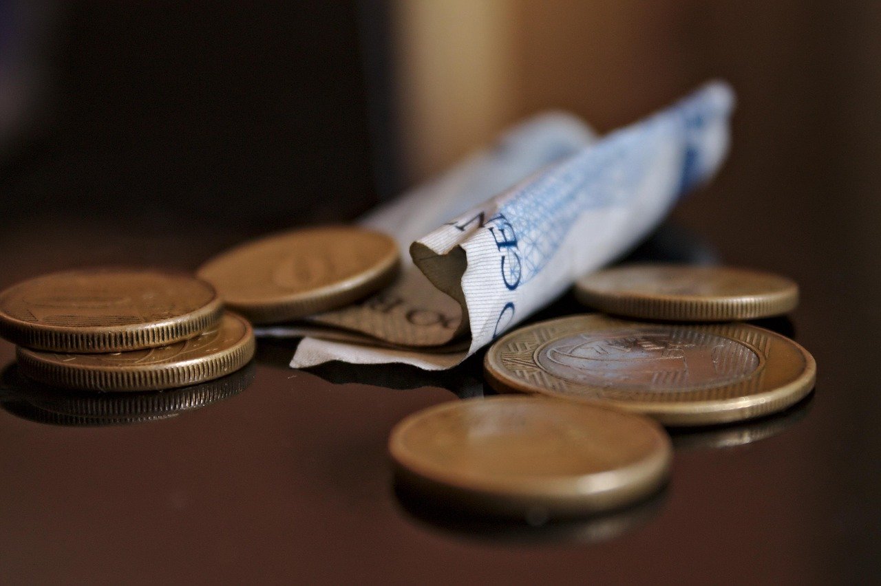 wage-gap-1 Inégalités salariales : décryptage des facteurs clés entre diplôme, genre et lieu de résidence