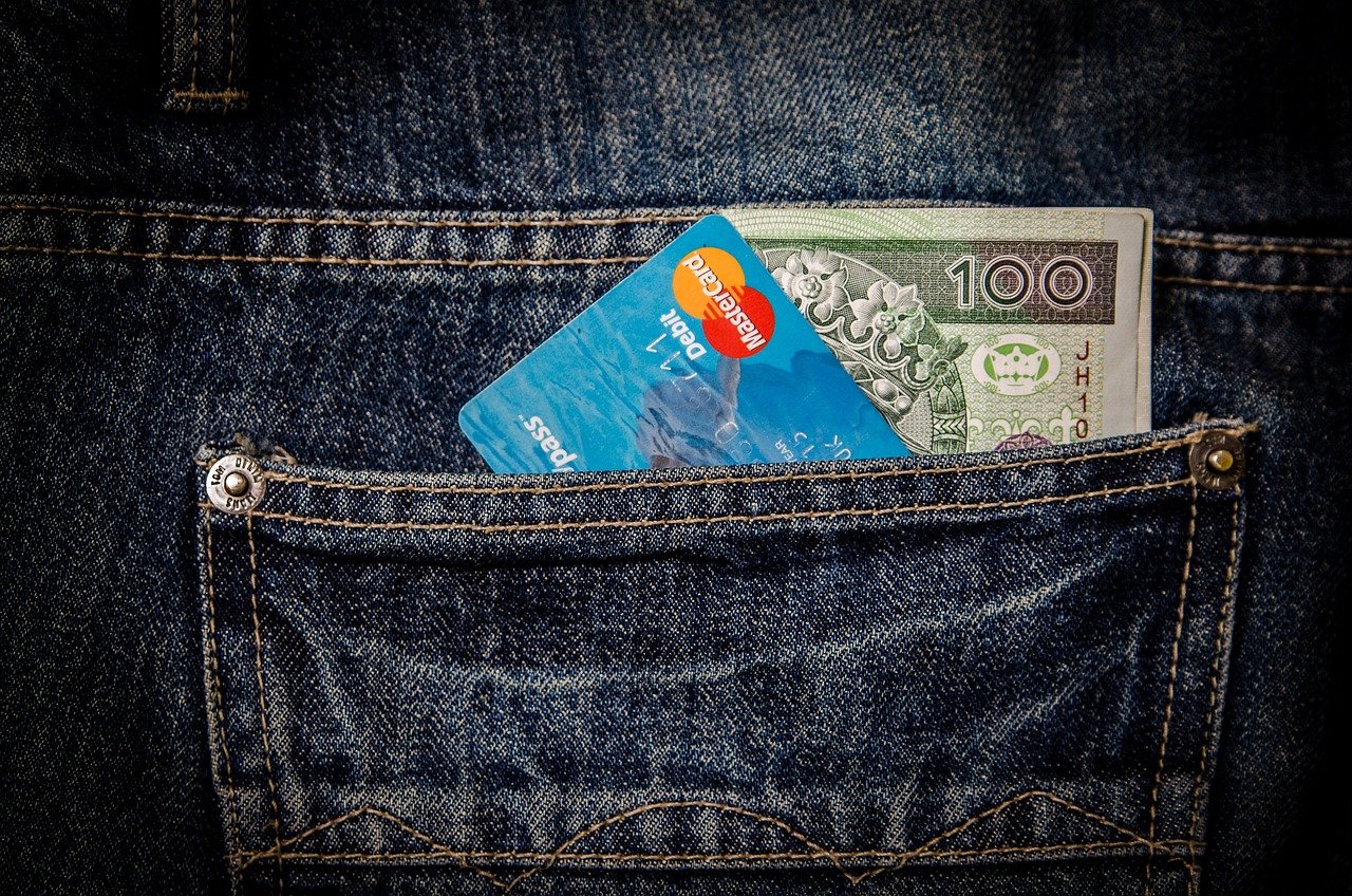 government-budget-cuts-2 Politique : Le gouvernement annonce des coupes budgétaires dans presque tous les ministères – Ce que cela signifie pour l'avenir