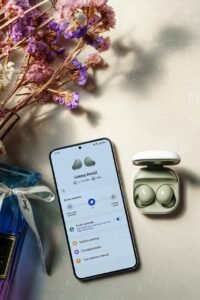 découvrez la samsung smart tv, une télévision connectée offrant une qualité d'image exceptionnelle, un accès facile à vos applications préférées et une expérience de visionnage intelligente et immersive.