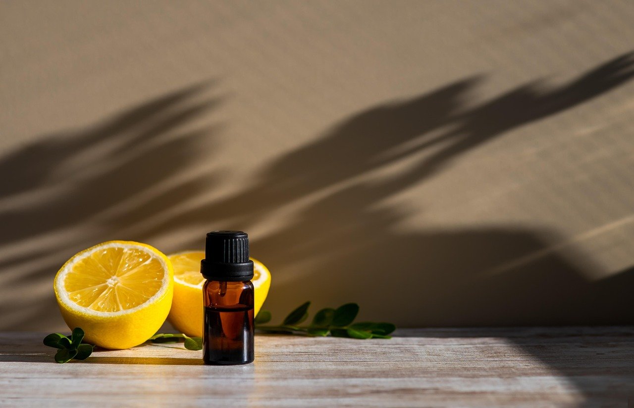 découvrez nos indispensables de l'été pour rester cool, stylé et bien équipé tout au long de la saison chaude.